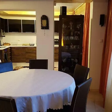 Διαμέρισμα Yassen Luxury Σάνι Μπιτς