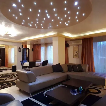 Yassen Luxury דירה *