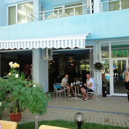 Yassen Luxury דירה *