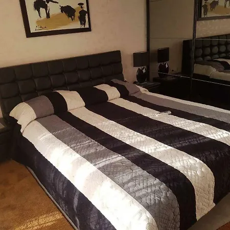 Yassen Luxury Lägenhet Slăntjev Brjag